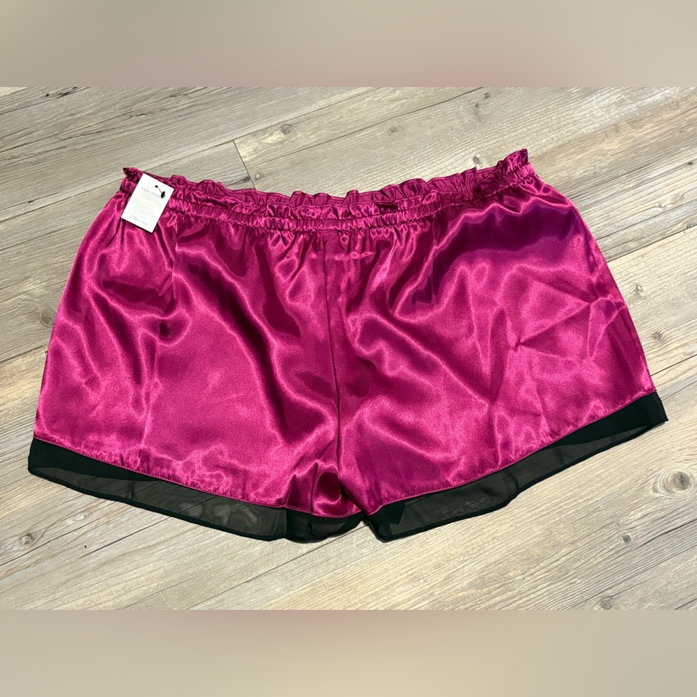 Lilac + London satin short pajama set XXL new with tags - Picture 3 of 6